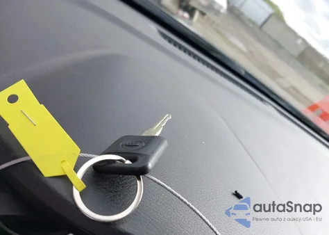 2023 Nissan Versa 1.6 S Xtronic Cvt z USA, uszkodzony, nr VIN 3N1CN8DV7PL838450